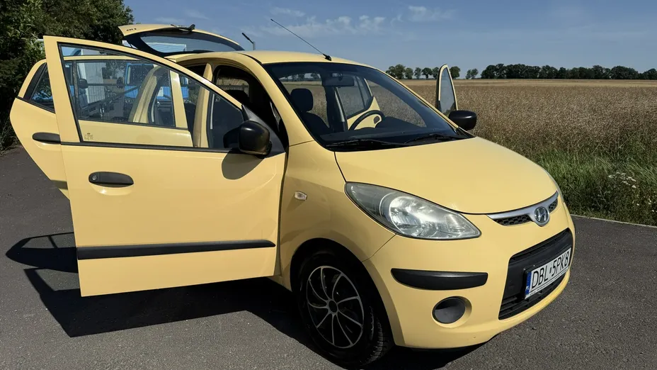 HYUNDAI i10 -