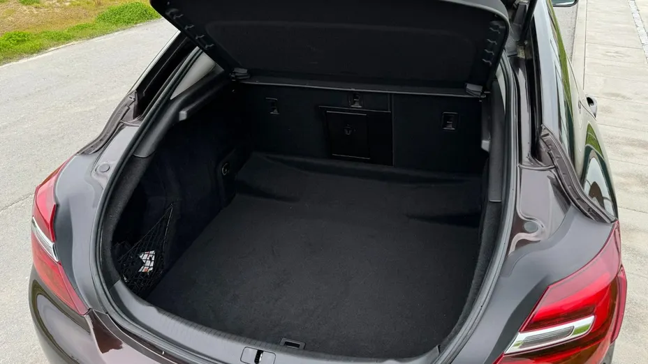 OPEL Insignia -