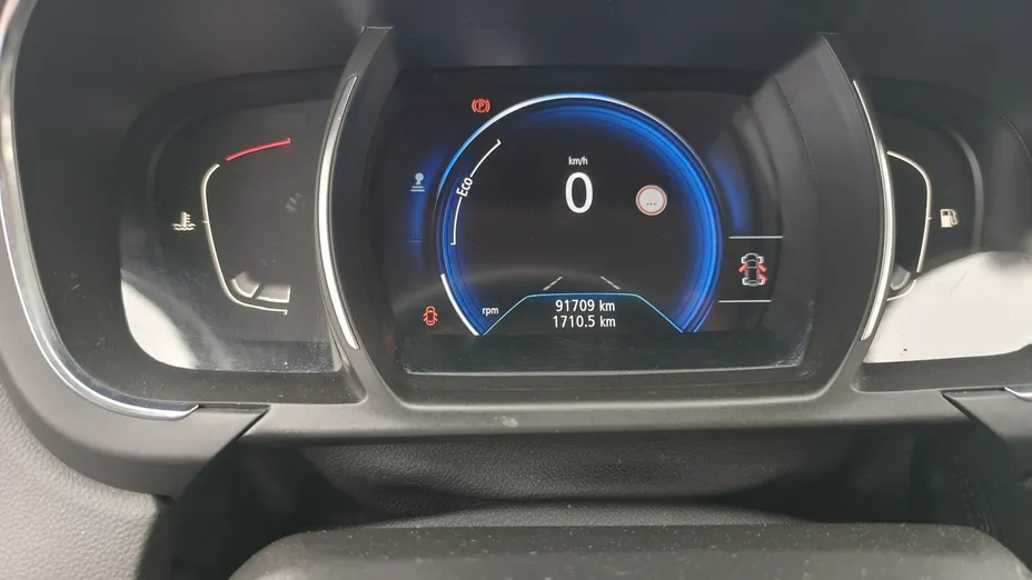 RENAULT Scenic -
