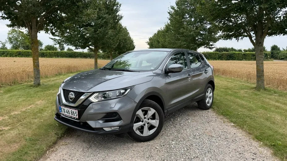 NISSAN Qashqai -