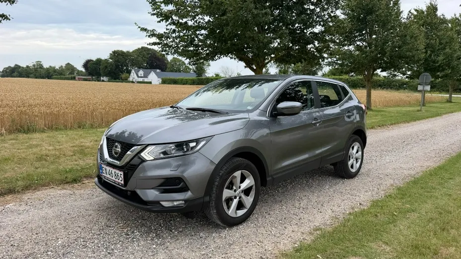 NISSAN Qashqai -