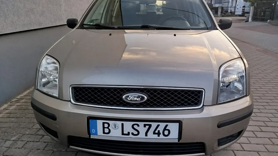 FORD Fusion -