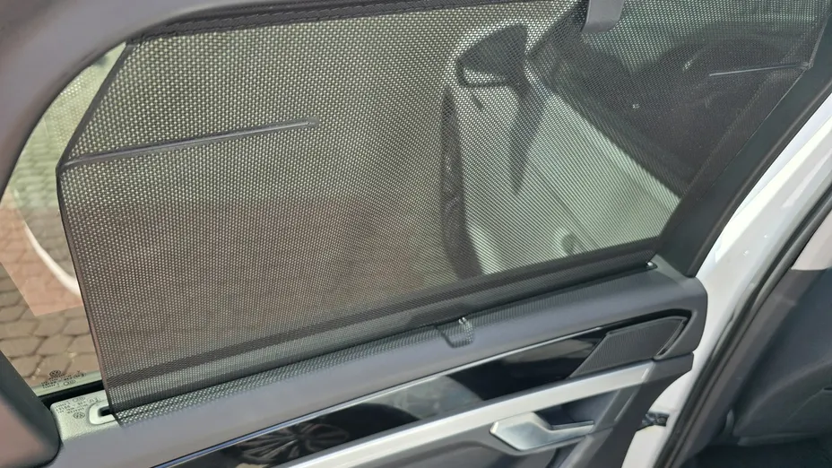 VOLKSWAGEN Touareg -