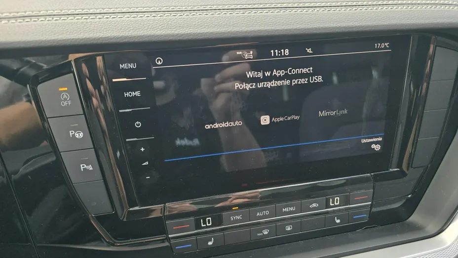 VOLKSWAGEN Touareg -