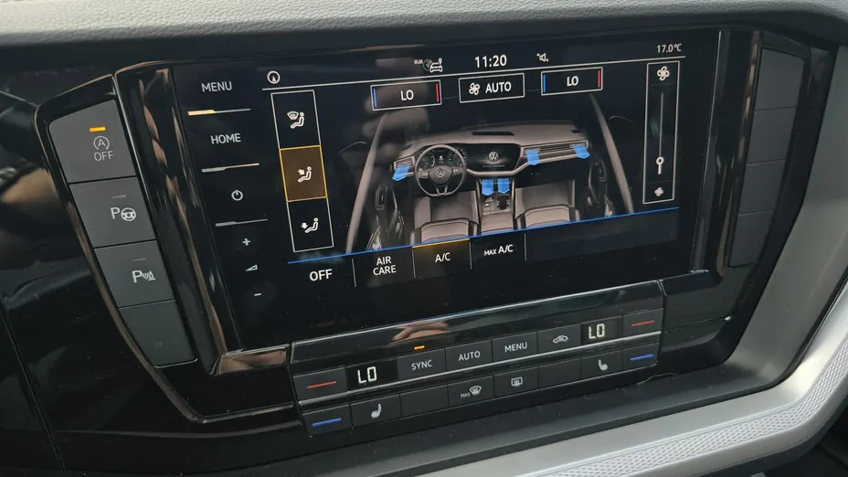 VOLKSWAGEN Touareg -
