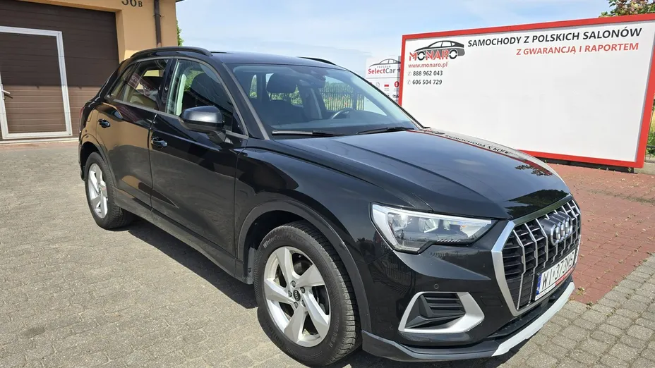 AUDI Q3 -
