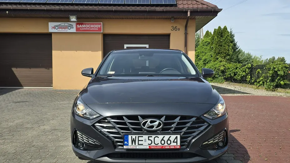 HYUNDAI i30 -