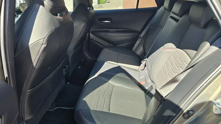 TOYOTA Corolla -