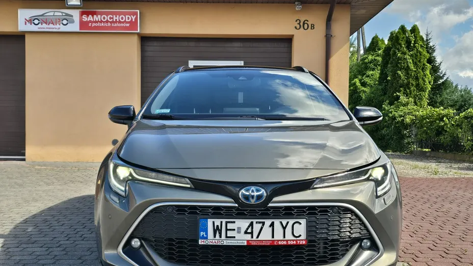 TOYOTA Corolla -
