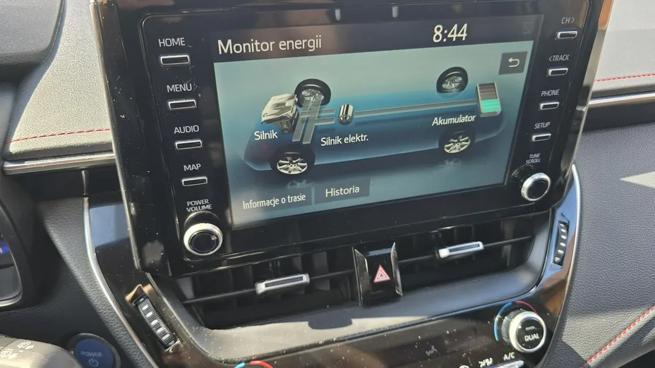 TOYOTA Corolla -