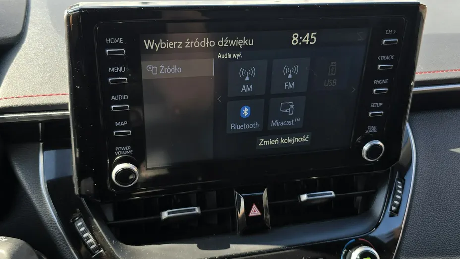 TOYOTA Corolla -