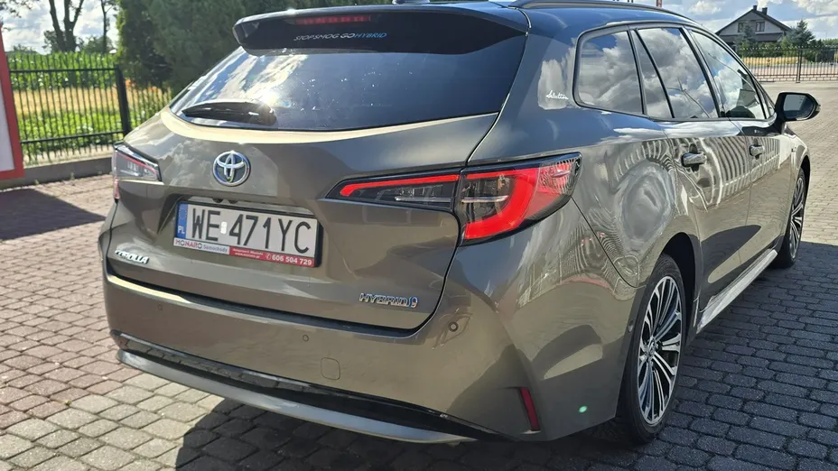 TOYOTA Corolla -