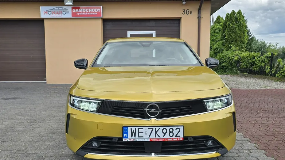 OPEL Astra -