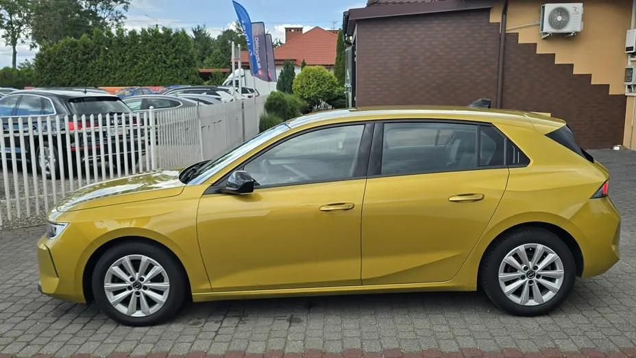 OPEL Astra -