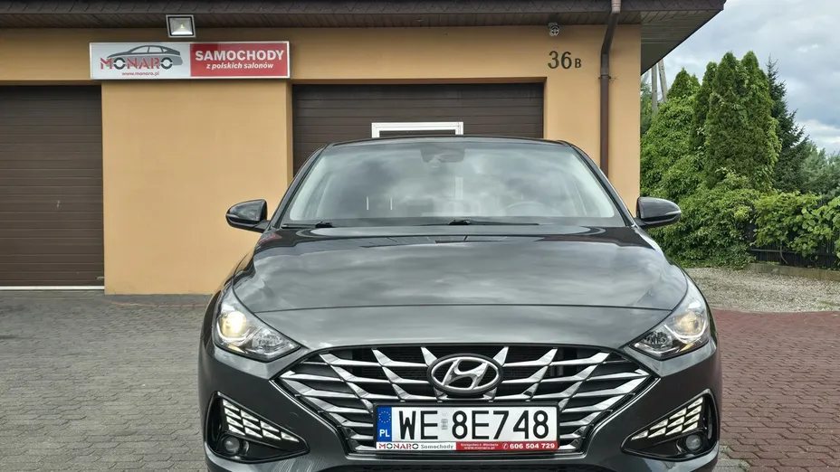 HYUNDAI i30 -