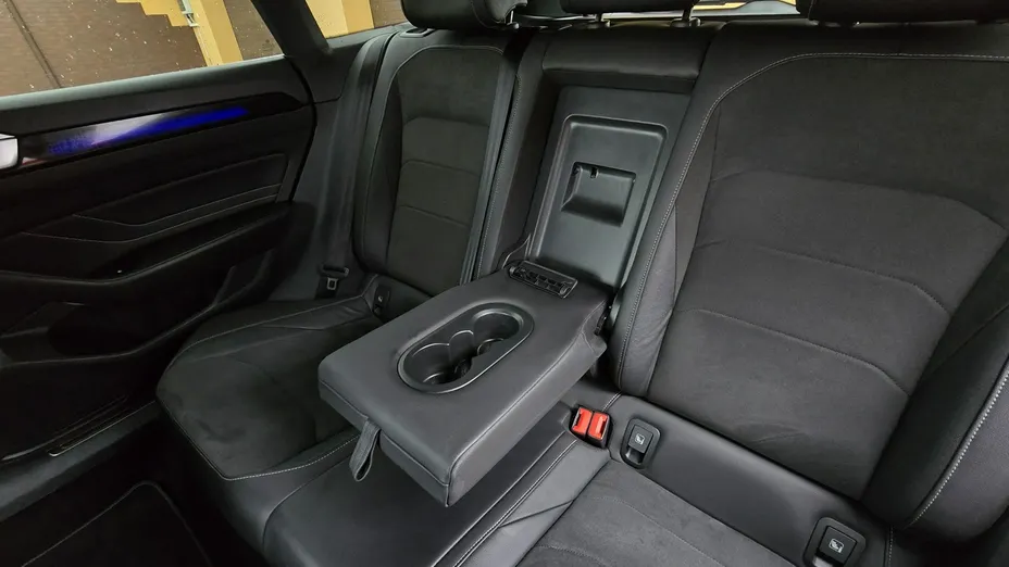 VOLKSWAGEN Arteon -