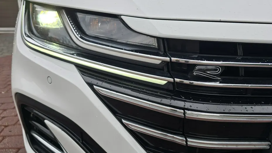 VOLKSWAGEN Arteon -