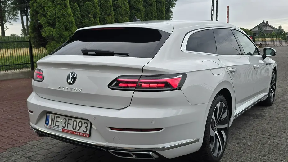 VOLKSWAGEN Arteon -