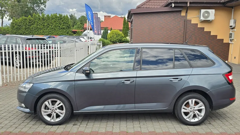SKODA Fabia -