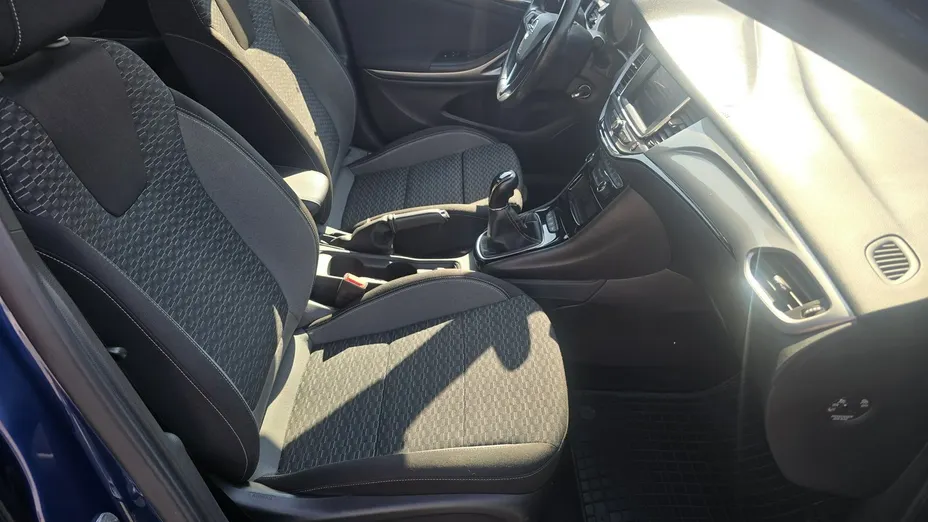 OPEL Astra -