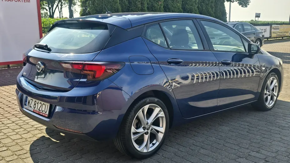 OPEL Astra -