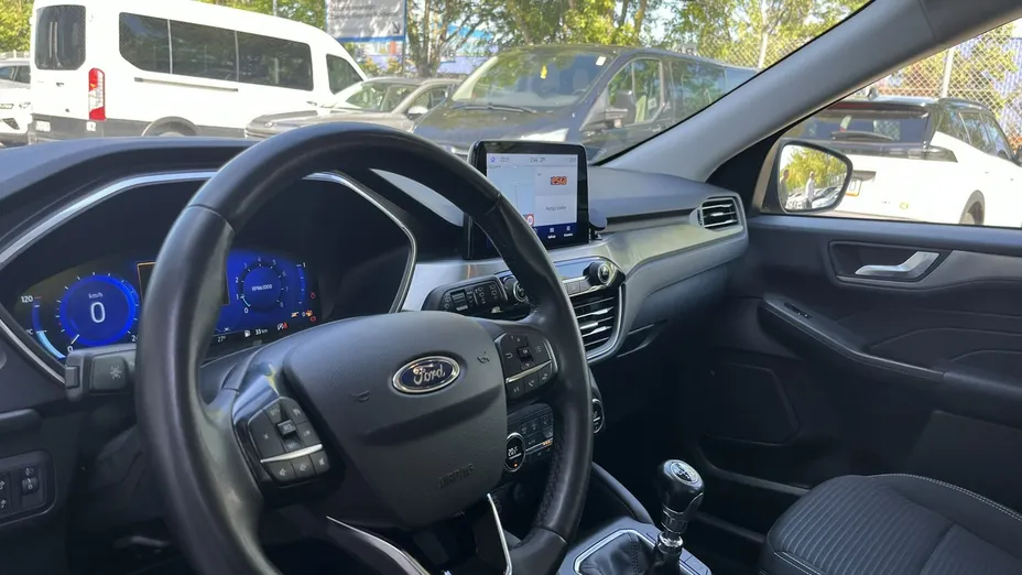 FORD Kuga -