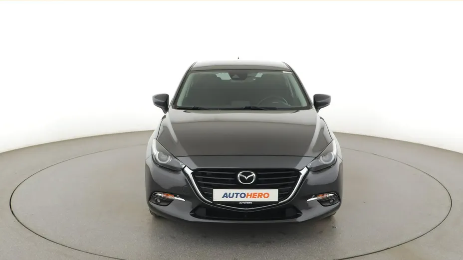MAZDA 3 -