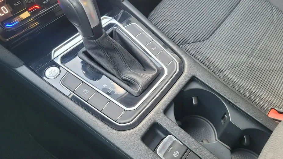 VOLKSWAGEN Arteon -