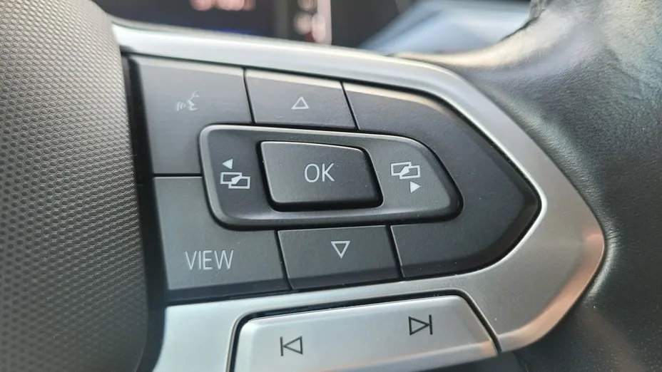 VOLKSWAGEN Arteon -