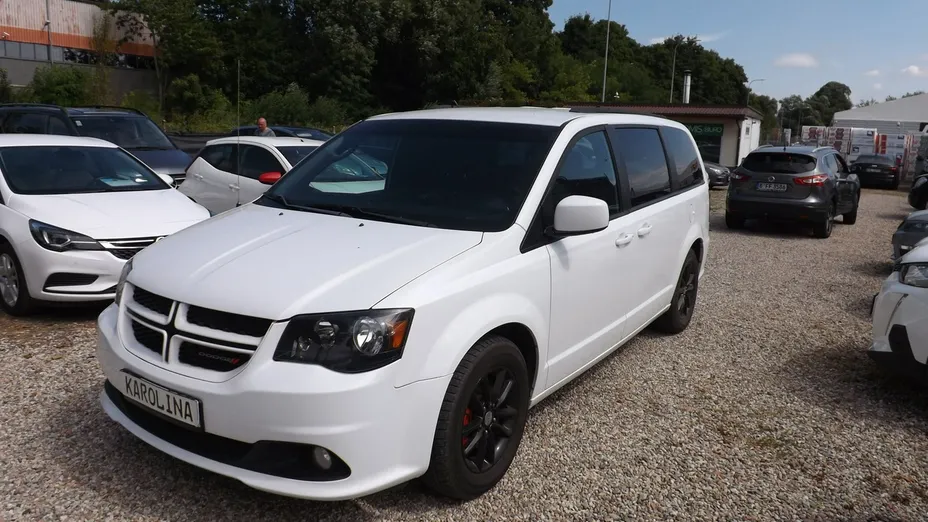 DODGE Grand Caravan -