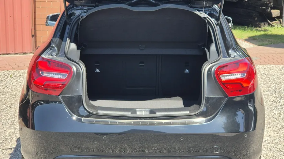 MERCEDES-BENZ A Klasa -