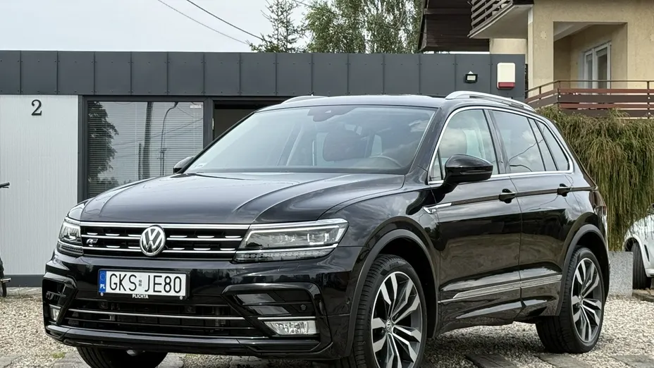 VOLKSWAGEN Tiguan -