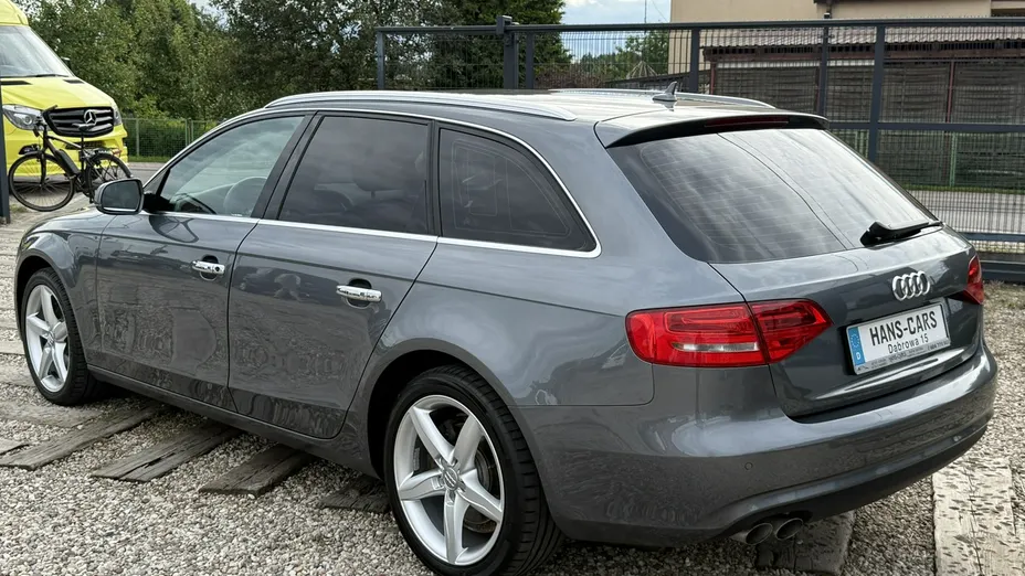 AUDI A4 Avant -