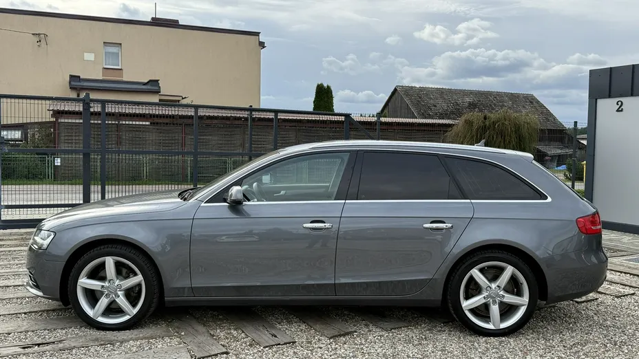 AUDI A4 Avant -