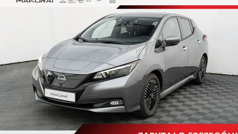 NISSAN Leaf -
