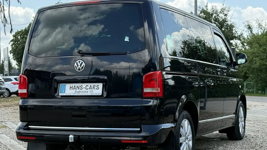 VOLKSWAGEN Multivan -