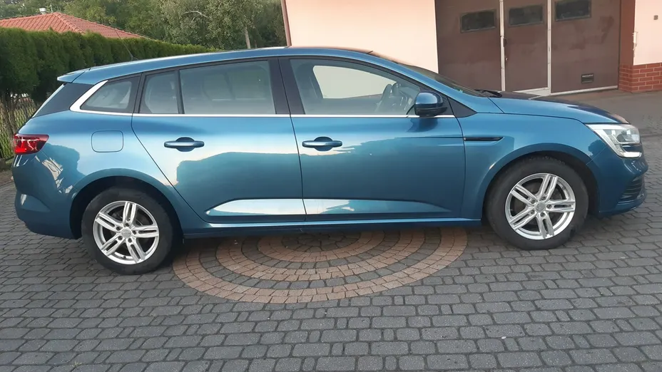 RENAULT Megane -