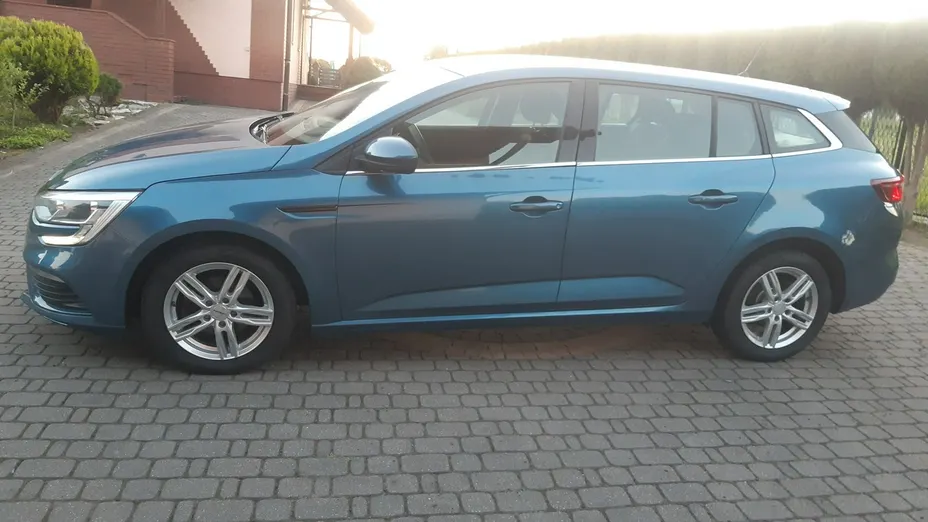 RENAULT Megane -