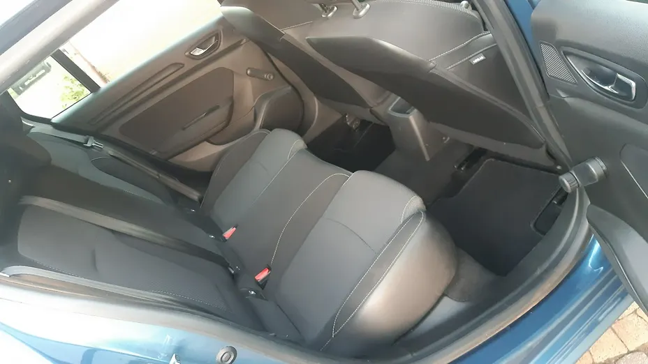 RENAULT Megane -