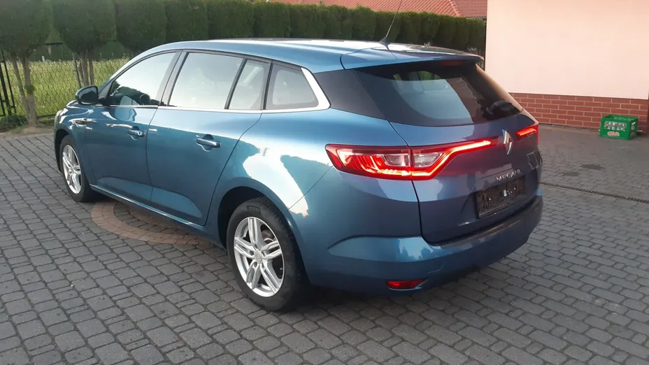 RENAULT Megane -