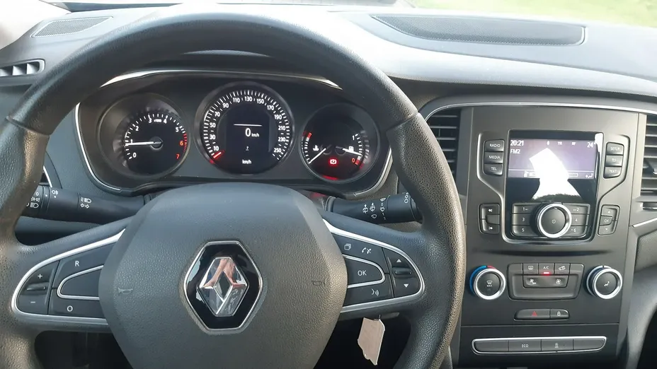 RENAULT Megane -