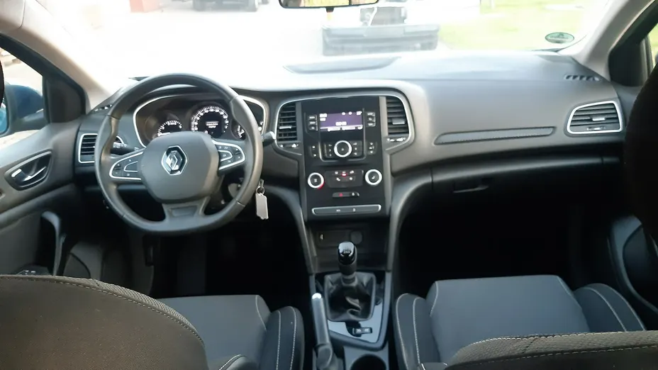 RENAULT Megane -