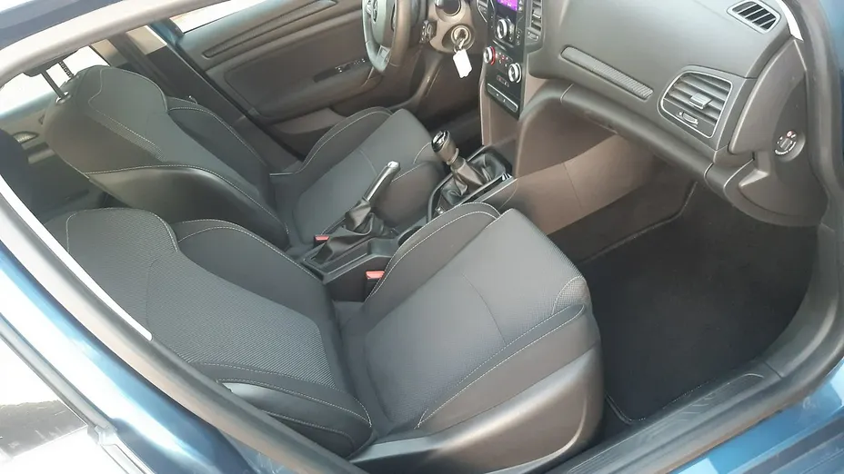 RENAULT Megane -