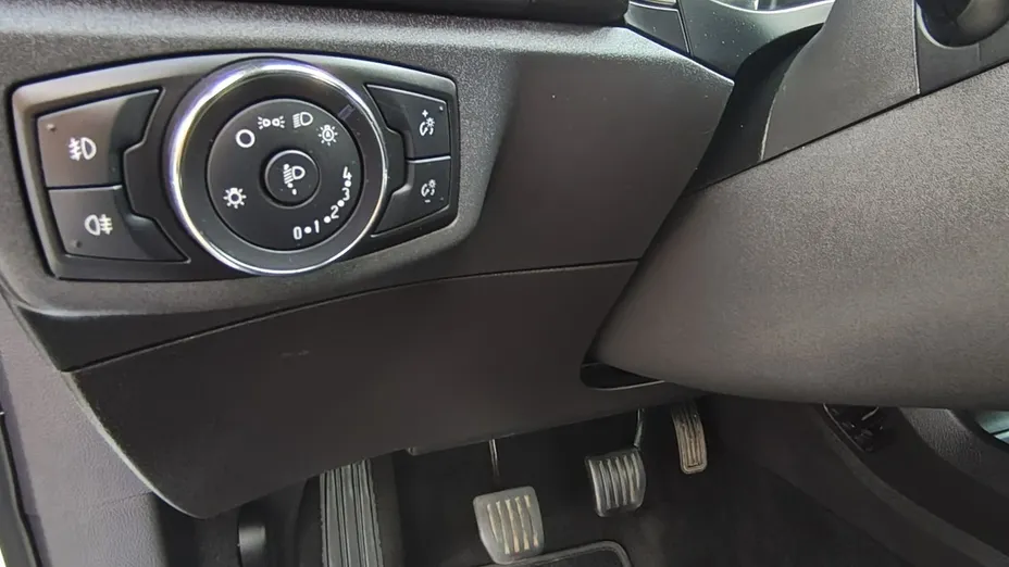FORD Mondeo -
