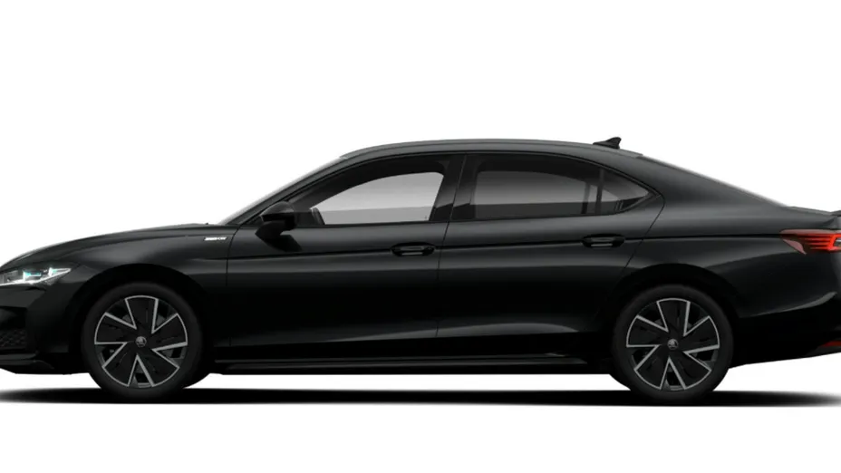 SKODA Superb -
