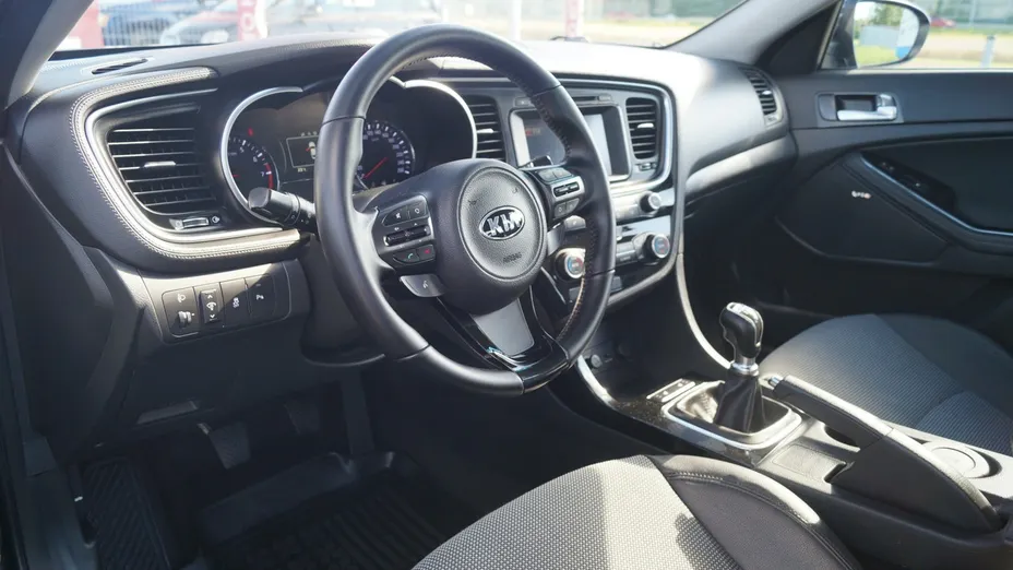 KIA Optima -