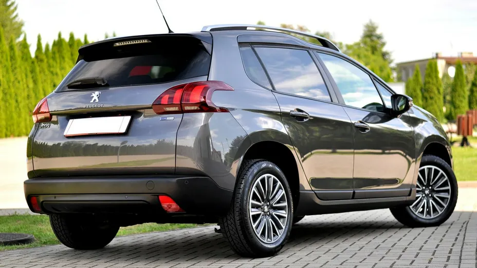 PEUGEOT 2008 -