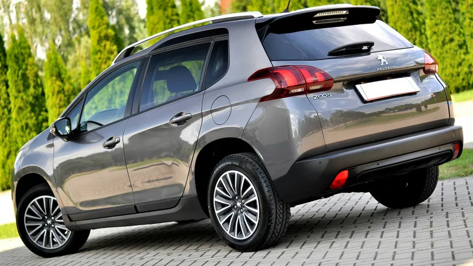 PEUGEOT 2008 -