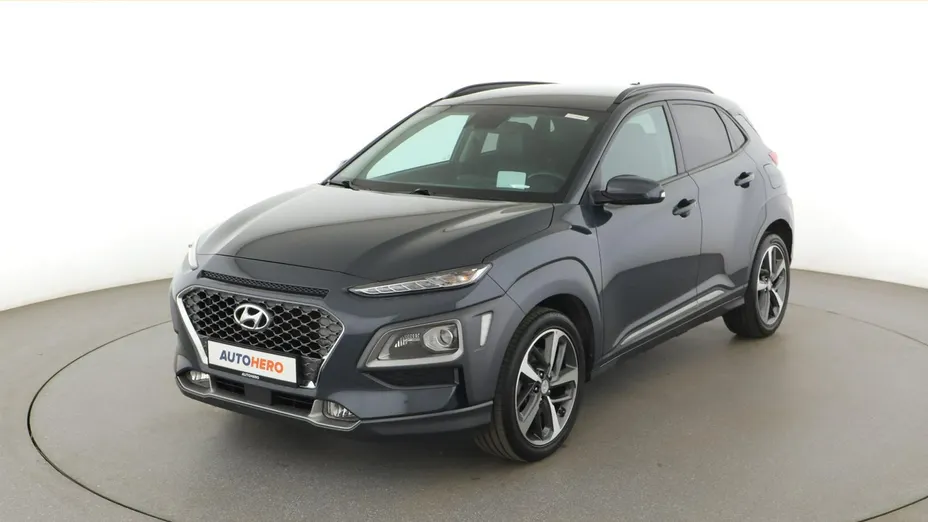 HYUNDAI Kona -
