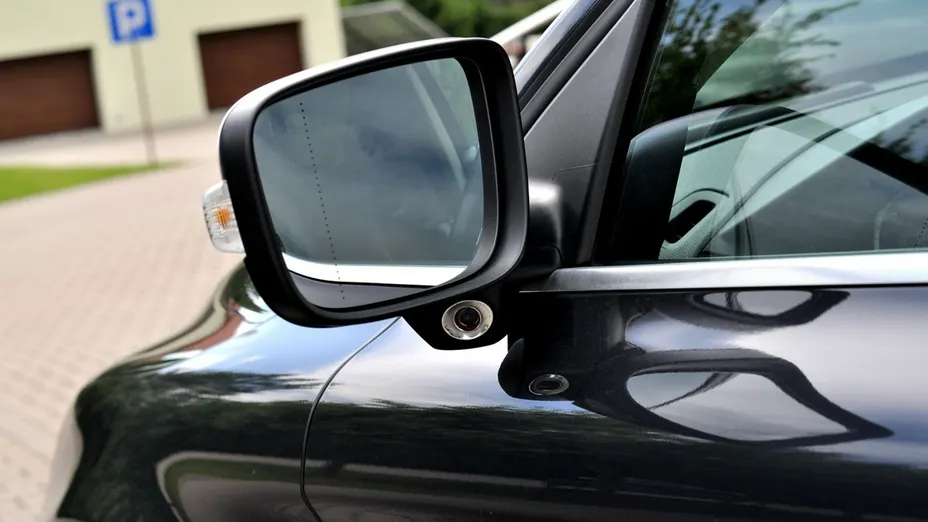 VOLVO XC60 -